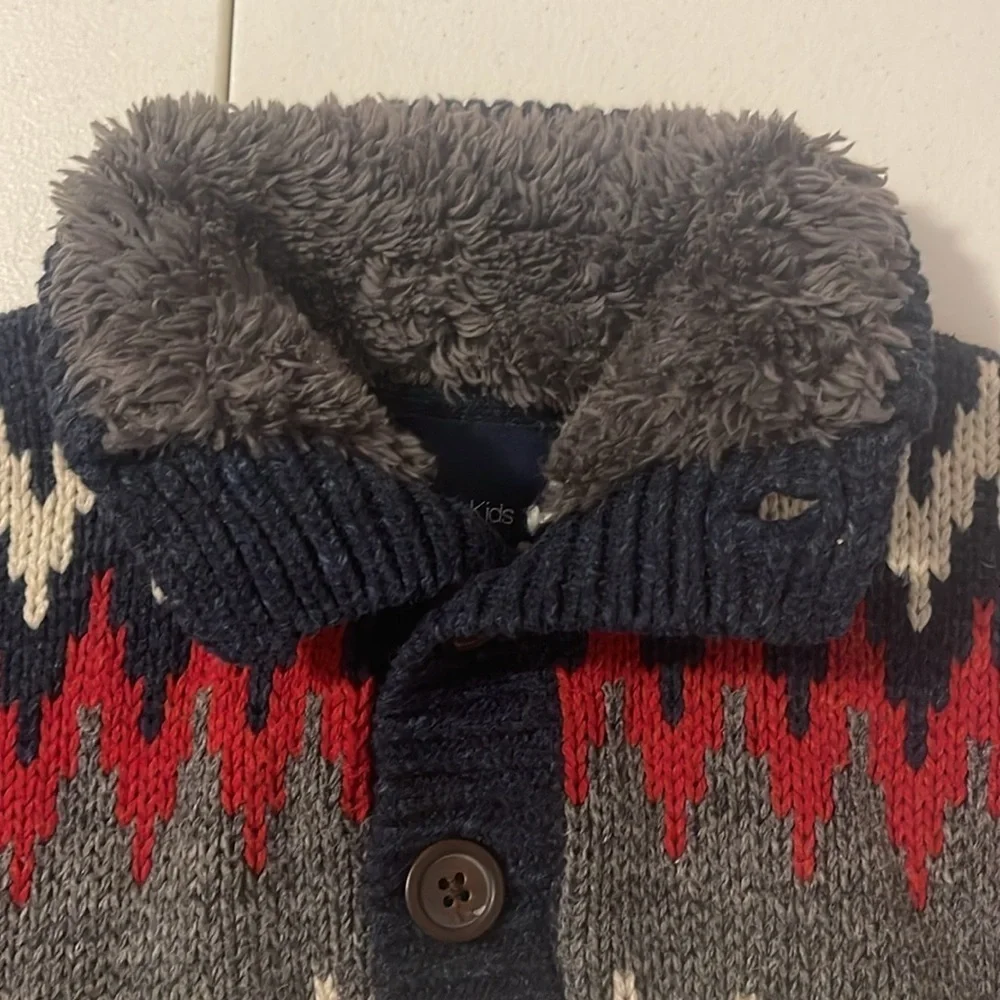 Gap Kids Pullover Sweater w/Faux Fur Trim Size XS (4-5)